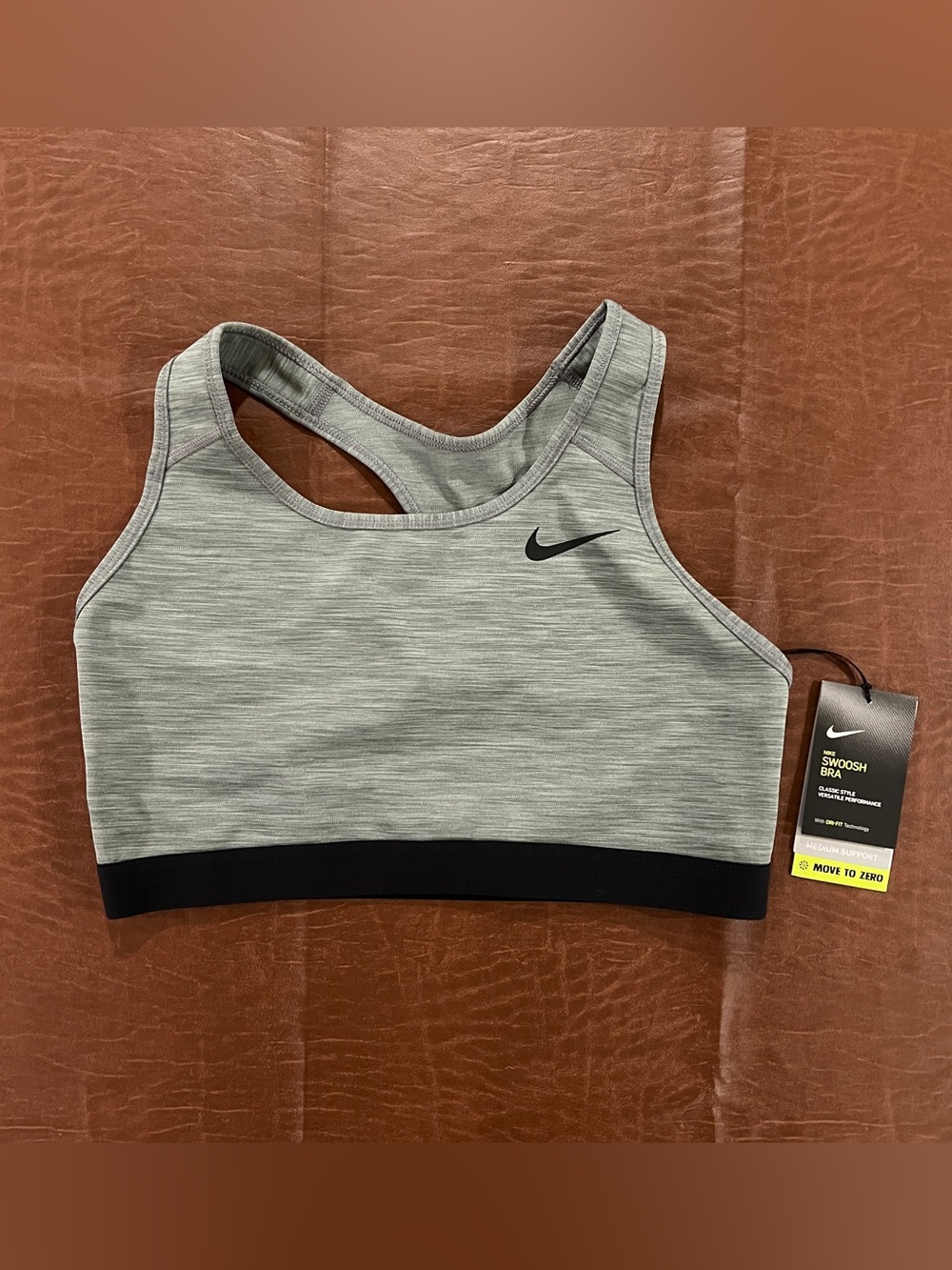 NWT Nike Women’s Swoosh Sports Bra - Size XL